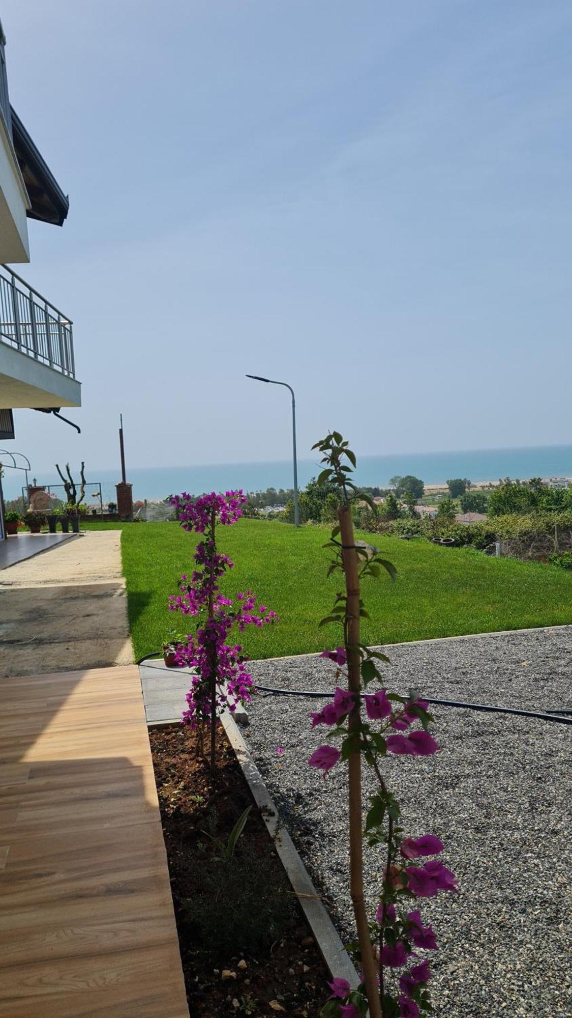 Sol Apartments Gjiri Lalzit Durrës Exteriör bild